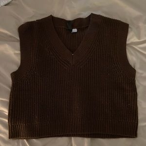 Women’s brown V-neck sweater vest
